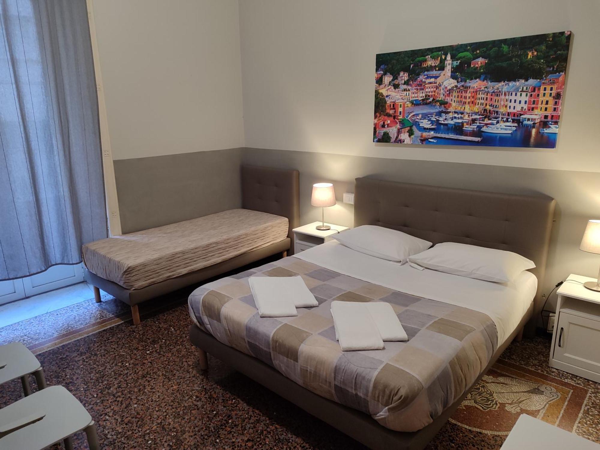 Guesthouse La Briosa Nicole เจนัว ภายนอก รูปภาพ