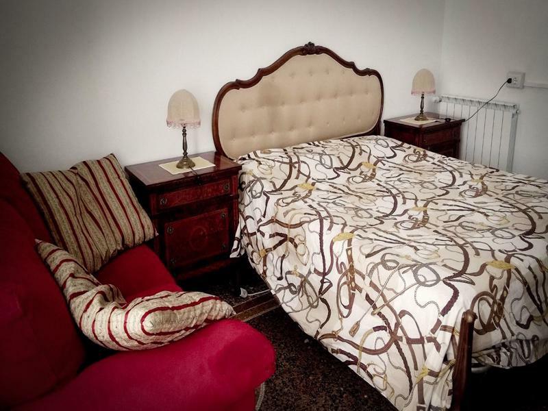 Guesthouse La Briosa Nicole เจนัว ภายนอก รูปภาพ